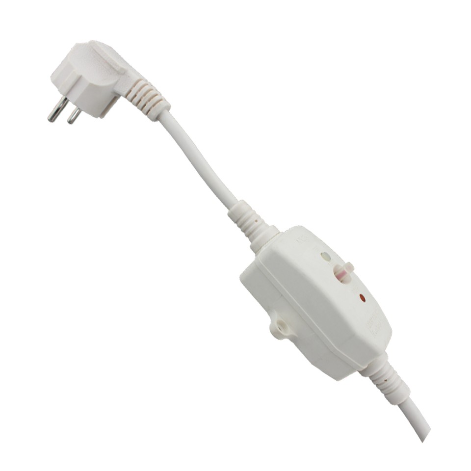 給湯器の電源コード